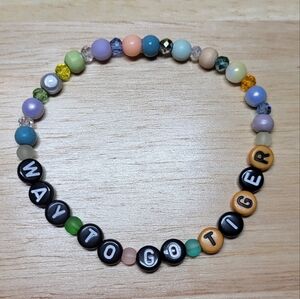 Robin- Taylor Swift Friendship Bracelet, Size 7.5"